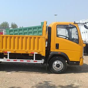 4×2 HOWO Light Trucks Complete Production