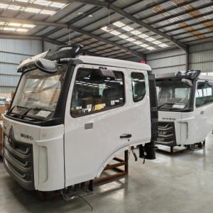 Howo NX 380 400 430Hp 4X4 6X4 Tractor Truck Head