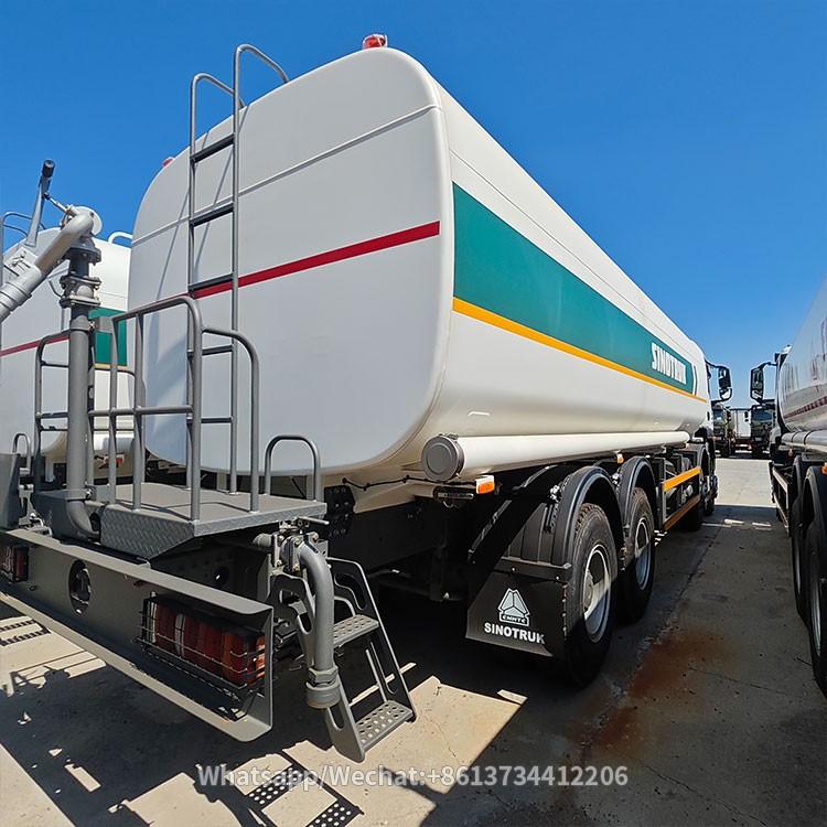 Sinotruck Howo Tx Heavy Duty 8x4 12wheeler Water Tank Truck