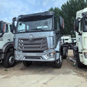 Sinotruk 6X4 Howo NX Truck Head 