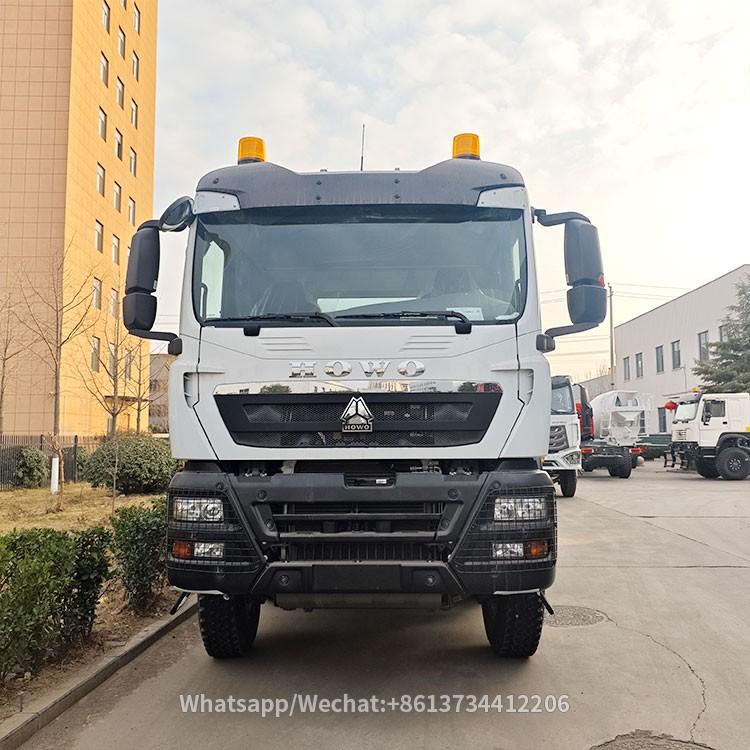 Sinotruk Howo Tx Heavy Duty 8x4 12wheeler Fuel Tanker Truck